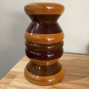 VTG wood candle holder